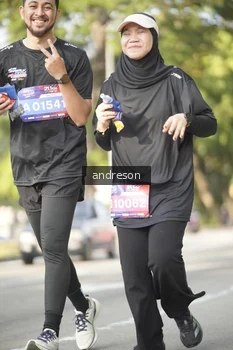 Runner Photo 4177510