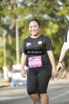 Runner Photo 4177523