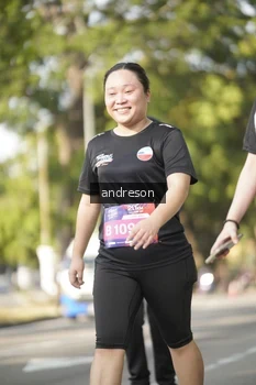 Runner Photo 4177543