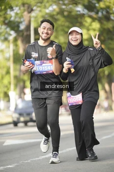 Runner Photo 4177563
