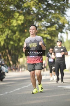Runner Photo 4177568