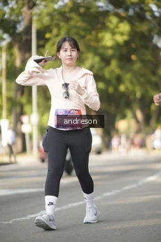 Runner Photo 4177603