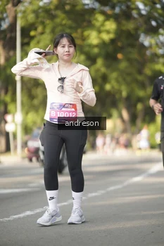 Runner Photo 4177612