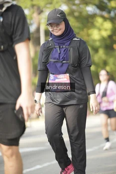 Runner Photo 4177724