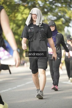 Runner Photo 4177731