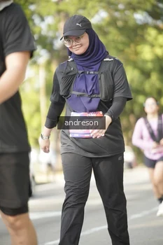 Runner Photo 4177747