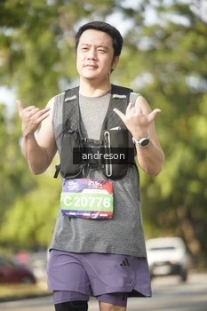 Runner Photo 4177812