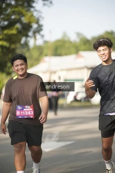 Runner Photo 4178001