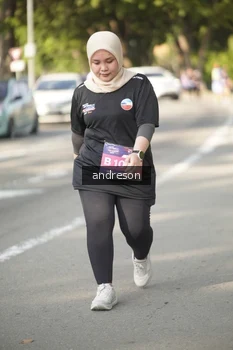 Runner Photo 4178076