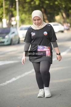 Runner Photo 4178081