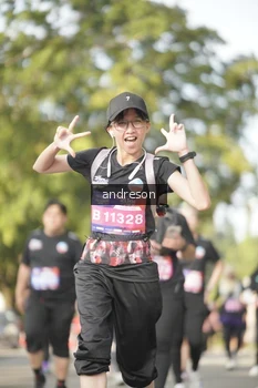 Runner Photo 4180533