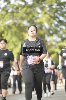 Runner Photo 4180537