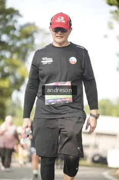 Runner Photo 4181183