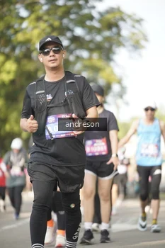 Runner Photo 4181371