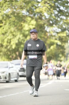 Runner Photo 4181588