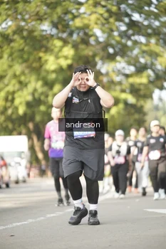 Runner Photo 4181717