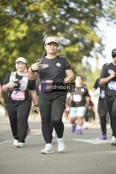 Runner Photo 4181757