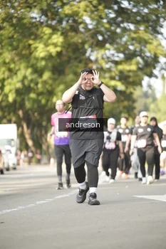 Runner Photo 4181770
