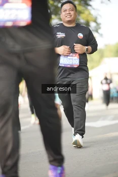 Runner Photo 4181809