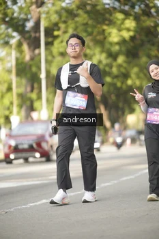 Runner Photo 4182256