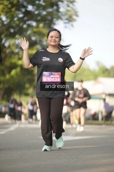 Runner Photo 4182591