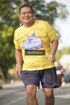 Runner Photo 4182634