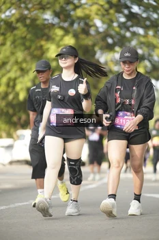 Runner Photo 4182683