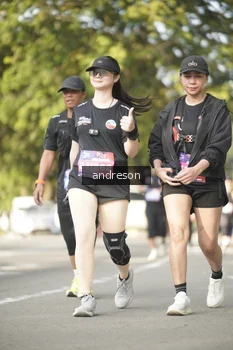 Runner Photo 4182722