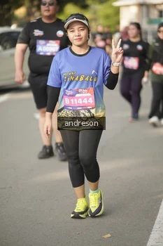 Runner Photo 4183617