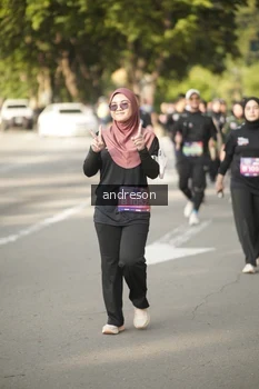 Runner Photo 4183623