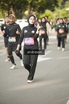 Runner Photo 4183627