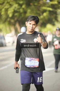 Runner Photo 4183629