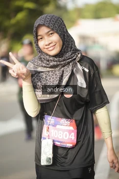 Runner Photo 4183642