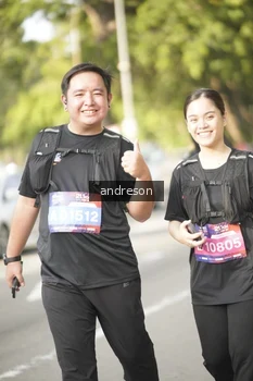 Runner Photo 4183649