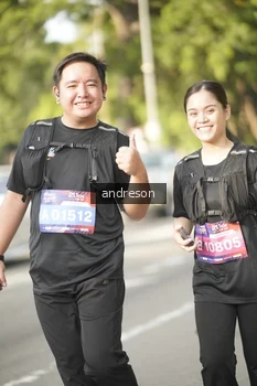 Runner Photo 4183654