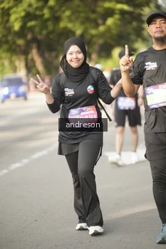 Runner Photo 4183656