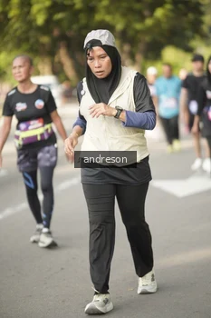 Runner Photo 4183657