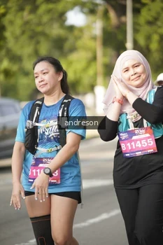 Runner Photo 4183670