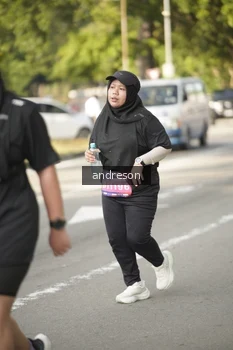 Runner Photo 4183677
