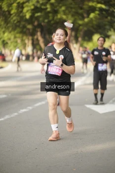 Runner Photo 4183693