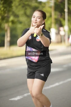 Runner Photo 4183707