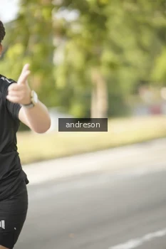 Runner Photo 4183708