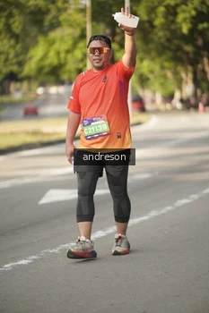 Runner Photo 4183710