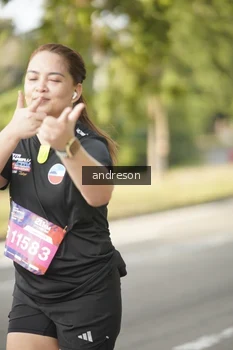 Runner Photo 4183711