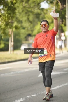Runner Photo 4183713