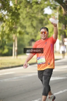 Runner Photo 4183714