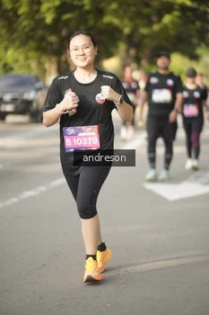 Runner Photo 4183725