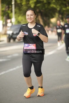 Runner Photo 4183726