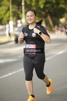 Runner Photo 4183730