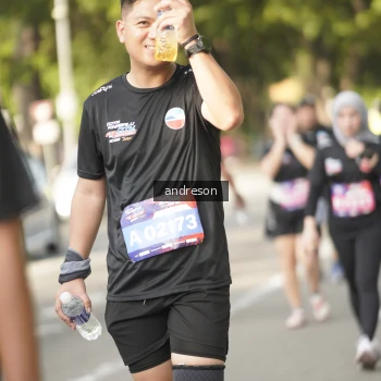Runner Photo 4183738